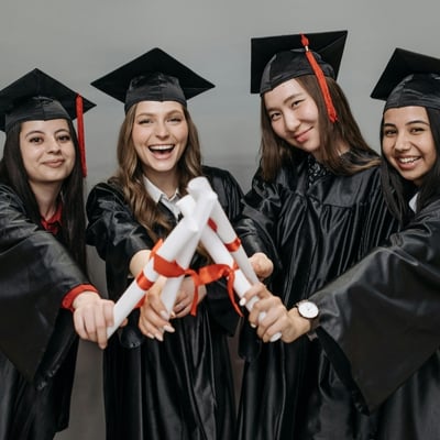 Scholarships - Les Roches's Masters